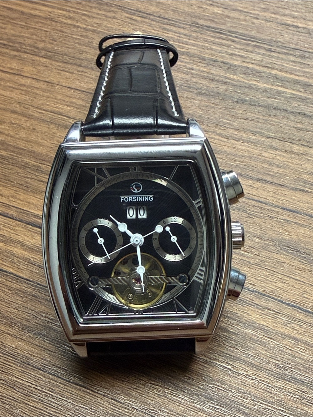 Men’s Black Leather Strap Automatic Watch